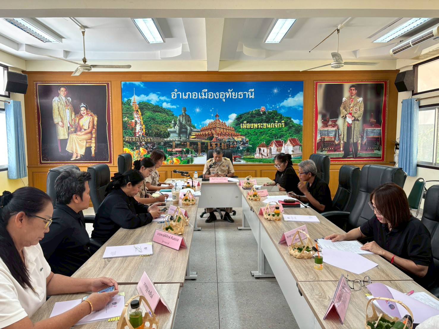 ประชุมคณะอนุกรรมการกลั่นกรองเเละติดตามการดำเนินงานกองทุนพัฒนาบทบาทสตรีอำเภอ