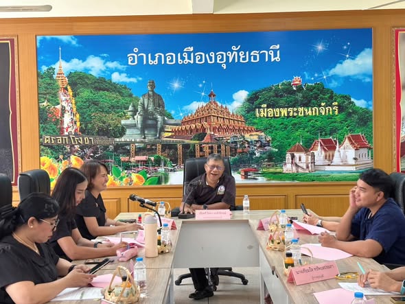 ประชุมคณะอนุกรรมการกลั่นกรองเเละติดตามการดำเนินงานกองทุนพัฒนาบทบาทสตรีอำเภอ