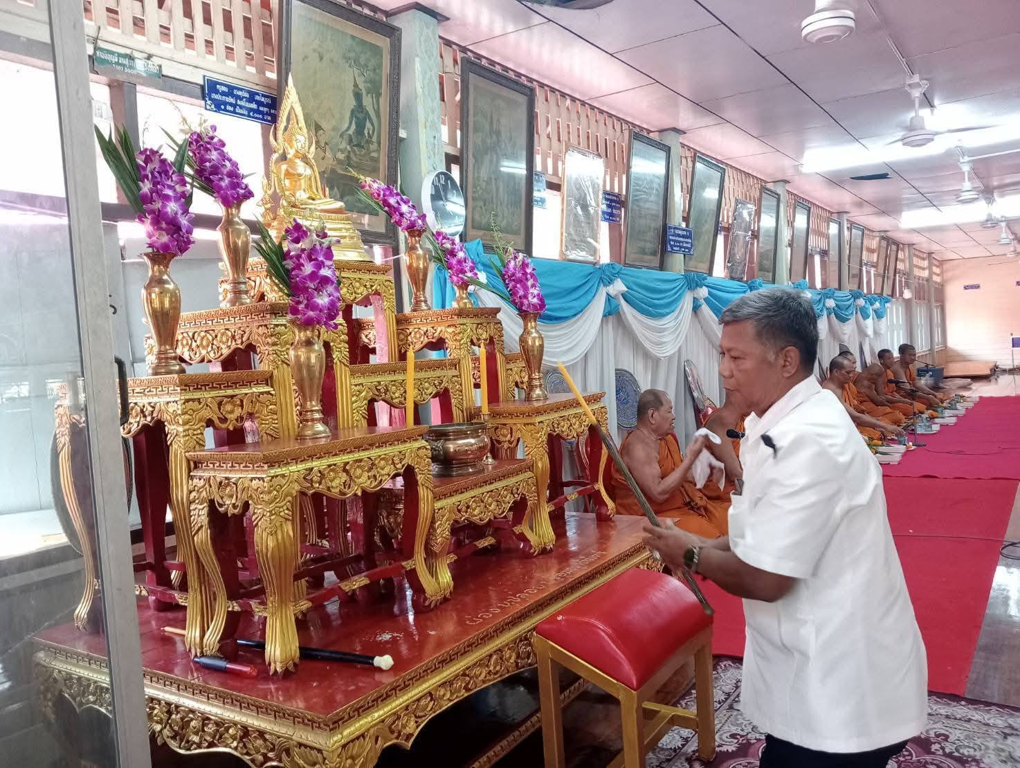 โครงการเข้าวัดยามเย็น สวดมนต์บำเพ็ญกุศล อุทิศถวายแม่ของแผ่นดิน