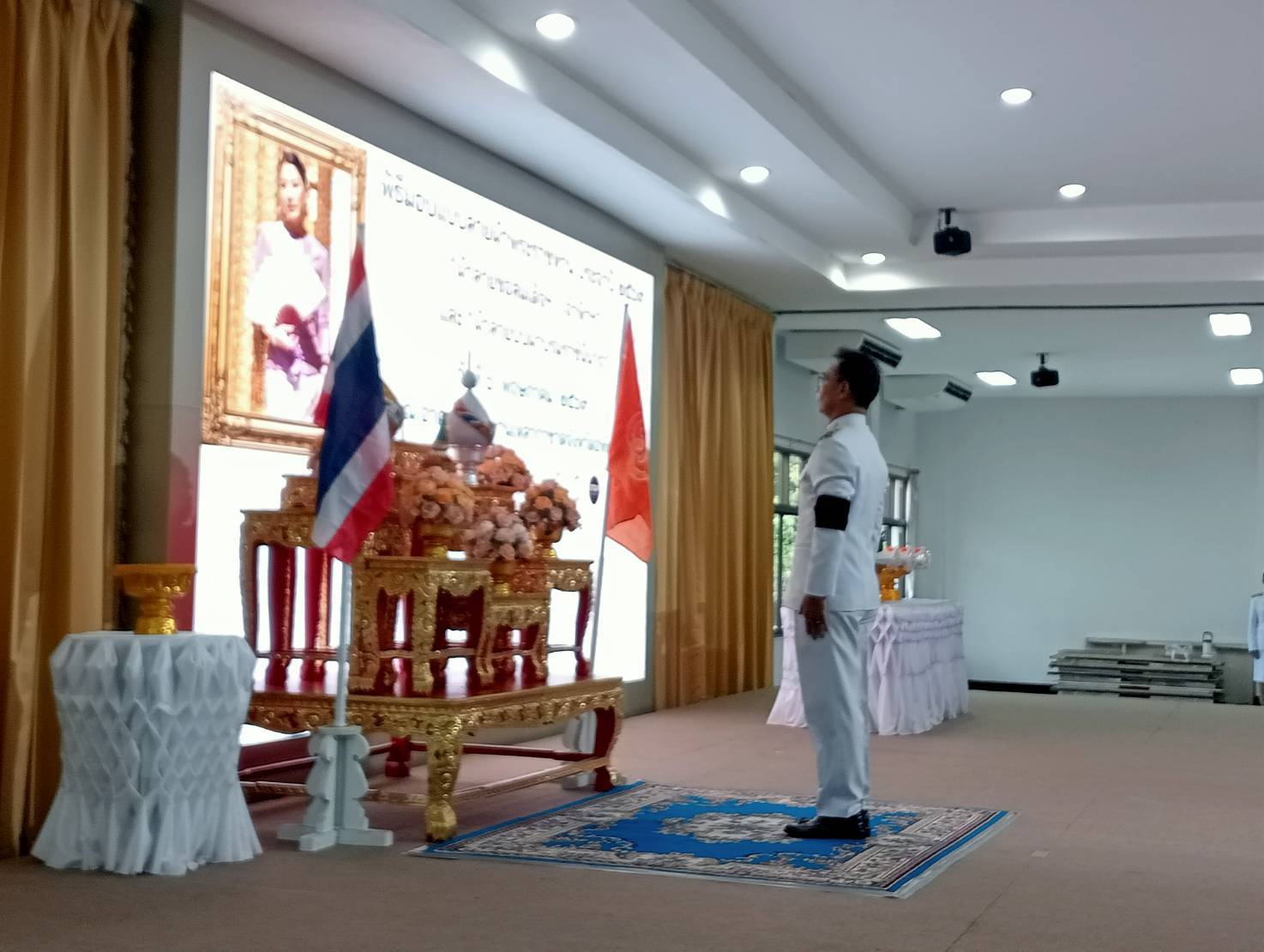 พิธีมอบเเบบลายผ้าพระราชทาน ประจำปี 2569