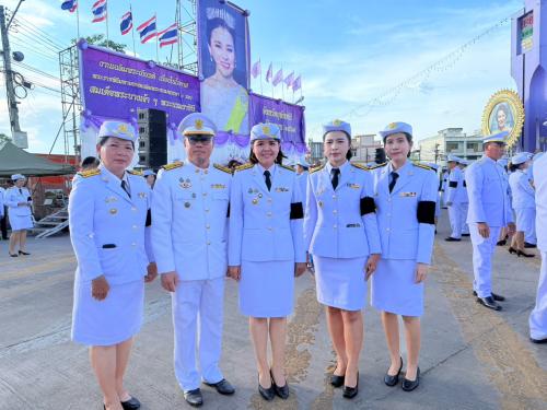 จังหวัดอุทัยธานี ประกอบพิธีถวายเครื่องราชสักการะและวางพานพุ่ม และพิธีจุดเทียนถวายพระพรชัยมงคล เนื่องในโอกาสพระราชพิธีมหามงคลเฉลิมพระชนมพรรษา 4 รอบ สมเด็จพระนางเจ้าฯ พระบรมราชินี 3 มิถุนายน 2569